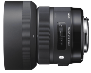 review Sigma 30mm F1.4 Art DC HSM Lens for Canon